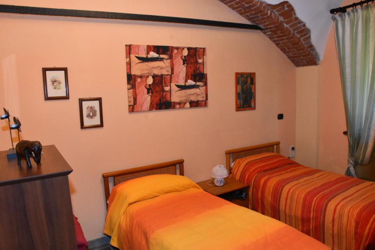 Bed and Breakfast La Casa Di Enzo Lequio Tanaro Exterior foto