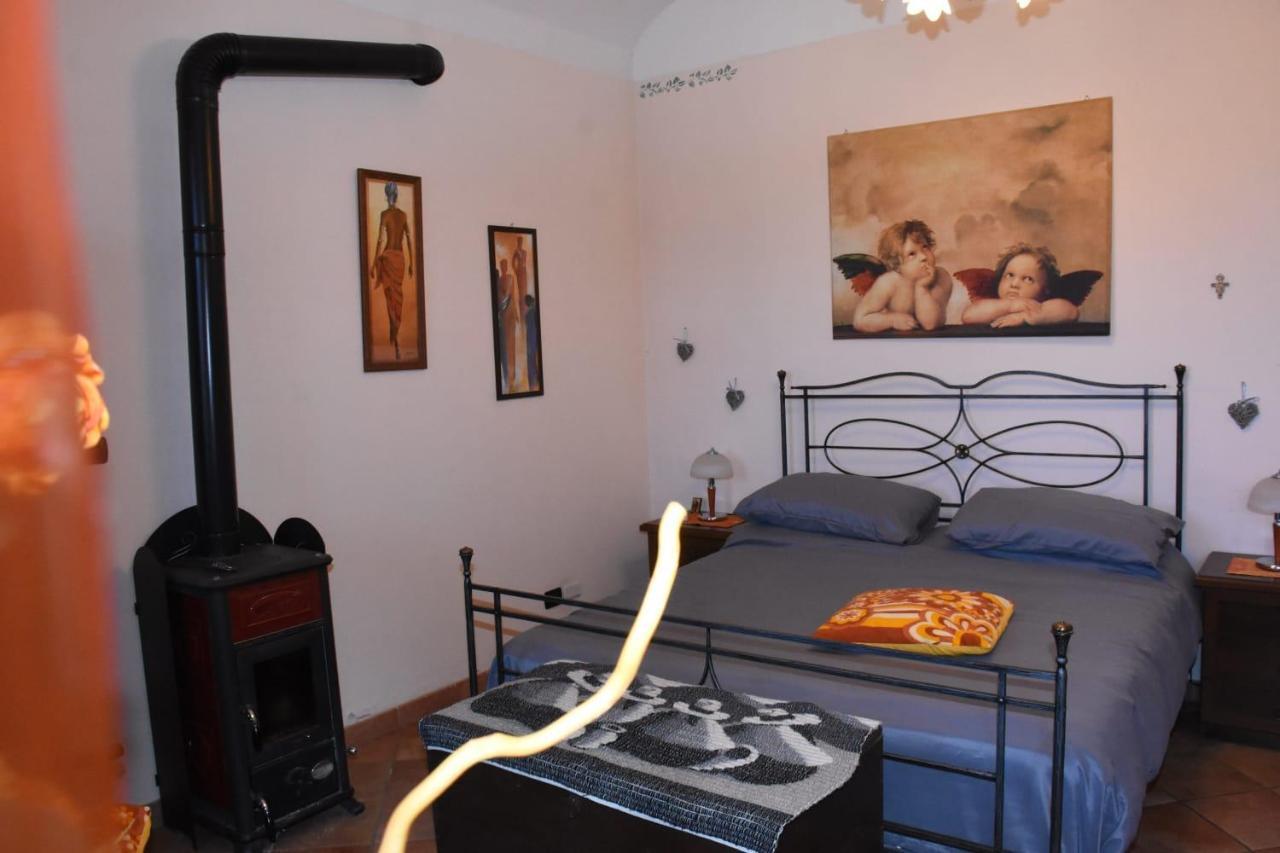Bed and Breakfast La Casa Di Enzo Lequio Tanaro Exterior foto